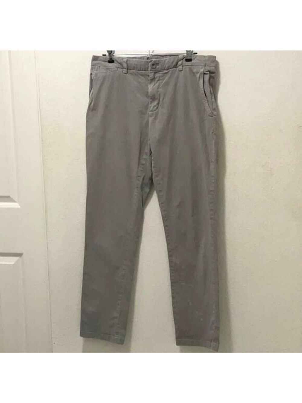 Vineyard Vines Men’s Pants - SOME SPOTS 98%Cotton Sz33 x 32